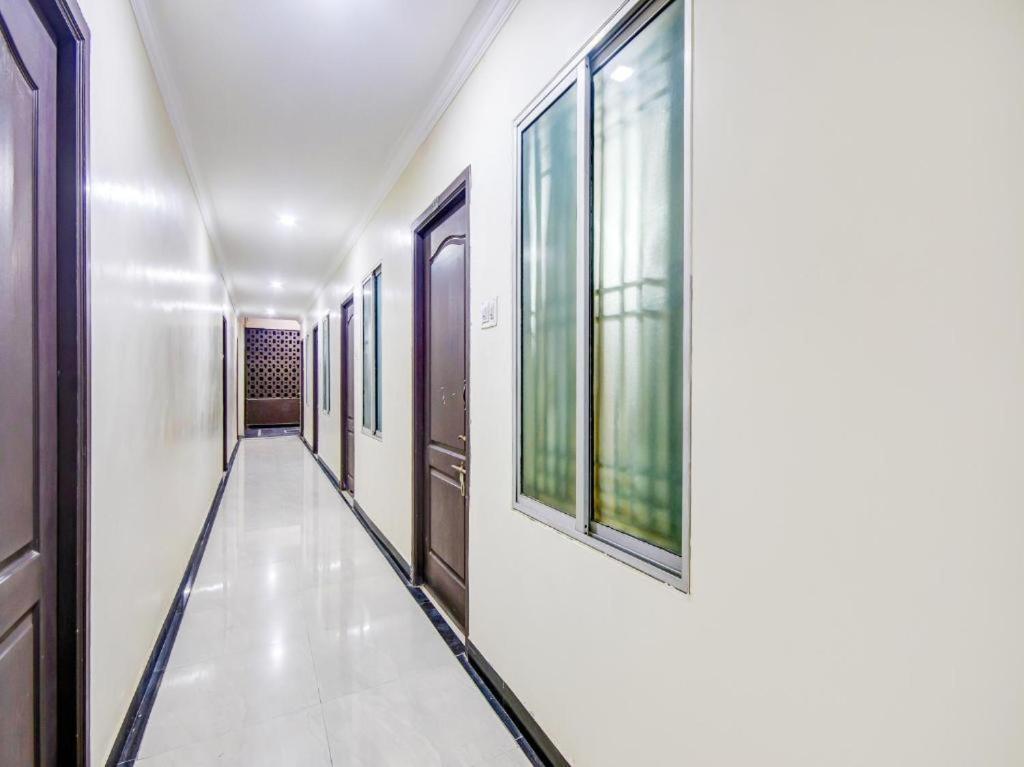 Hotel Royal Paradise Kojambuttúr Kültér fotó